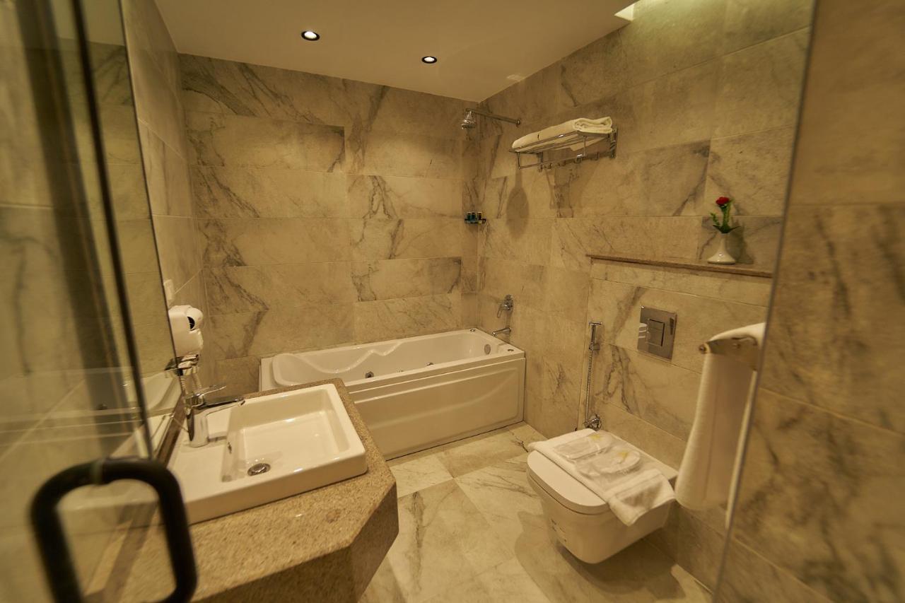 Gold'S Pyramids Hotel Al Kawm al Akhdar Luaran gambar